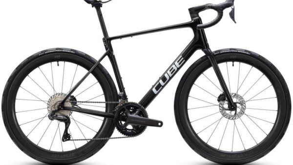 Attain C:62 SLT carbon´n´white 2027